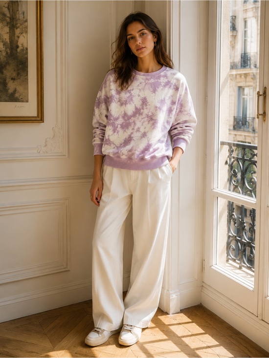 Vera Wang Sweaters - Simply Vera Vera Wang Lavender and White Tie-Dye Crewneck Sweatshirt Size Small